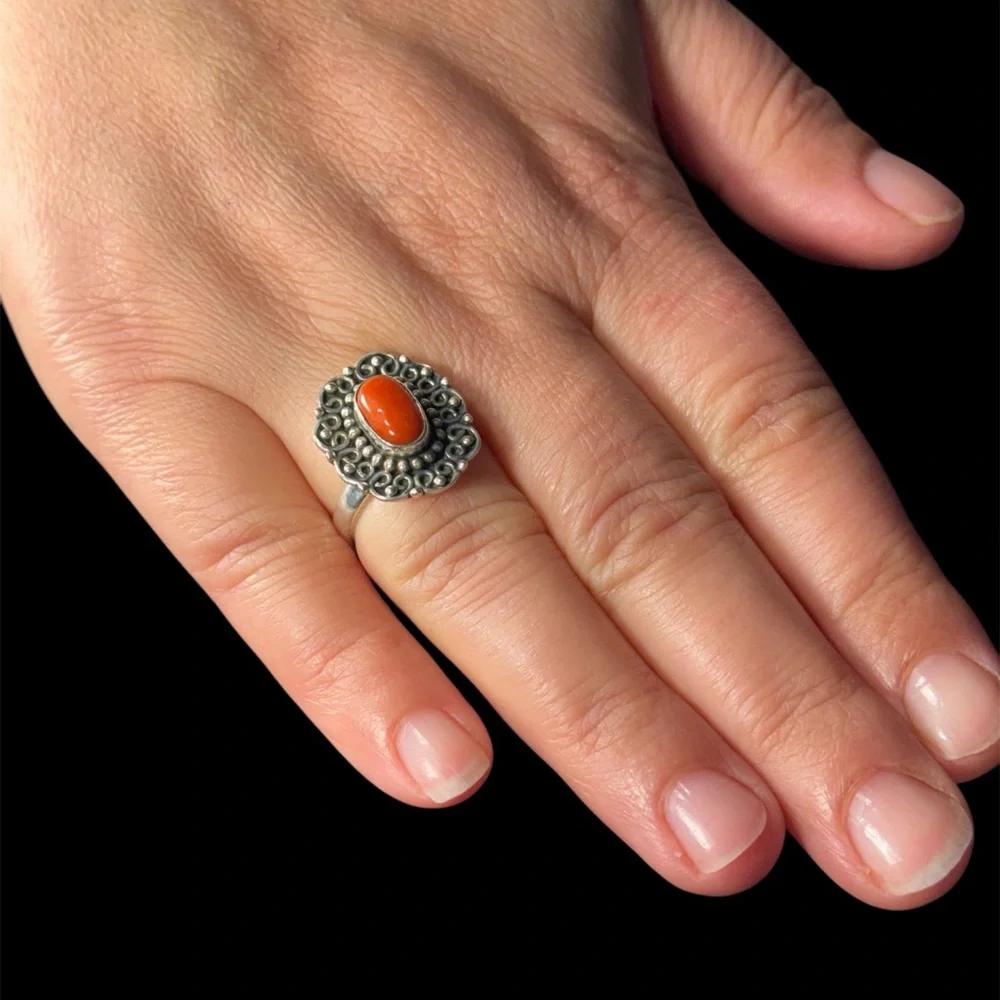 Sterling Silver Adjustable Ring with Genuine Coral Stone – 5.8g